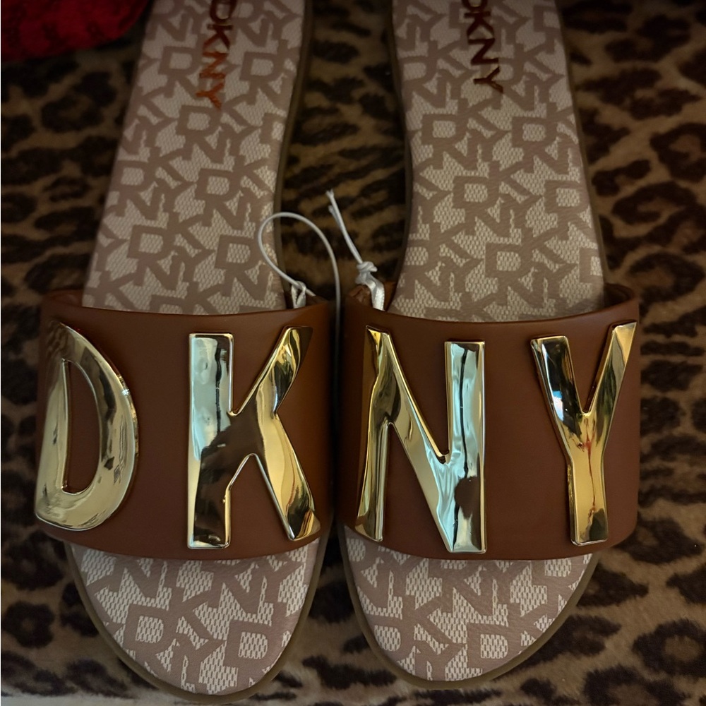 DKNY Gold Letter Brown Slides